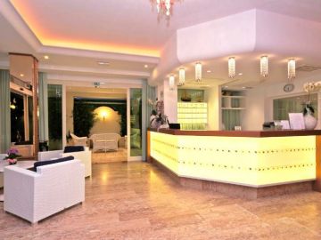 Hotel Smeraldo Reception