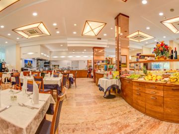 Hotel Smeraldo Cesenatico buffet