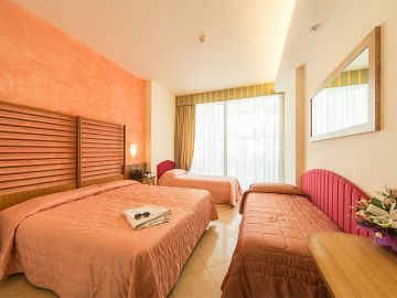 Hotel Cesenatico camera quadrupla